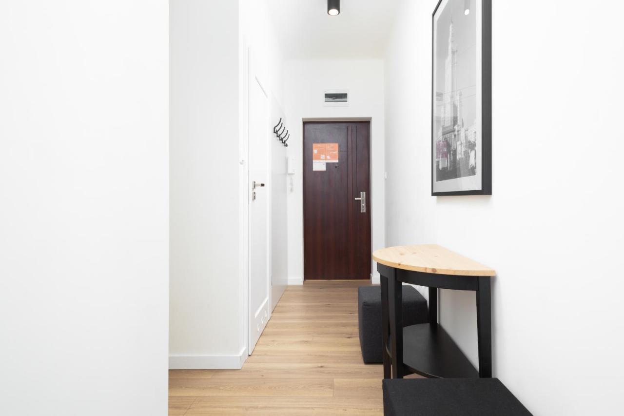 Family City Center Apartment By Renters Prestige Varsóvia Exterior foto